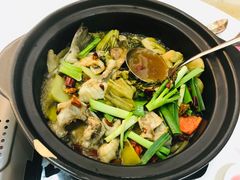 -龙悦湾酒家·八阵鱼生·渔人码头店