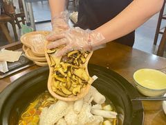 -菌乡缘·野生菌蒸汽鱼火锅(江边夜市店)