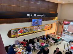 -覃记海鲜美食餐厅