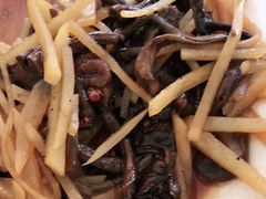 -北京龙庆四季香农家饭庄·灶台鱼·碳烤虹鳟鱼(龙庆峡店)