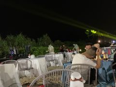 -亚龙湾希尔顿自助餐厅·海鲜·烧烤·沙滩BBQ·现场乐队