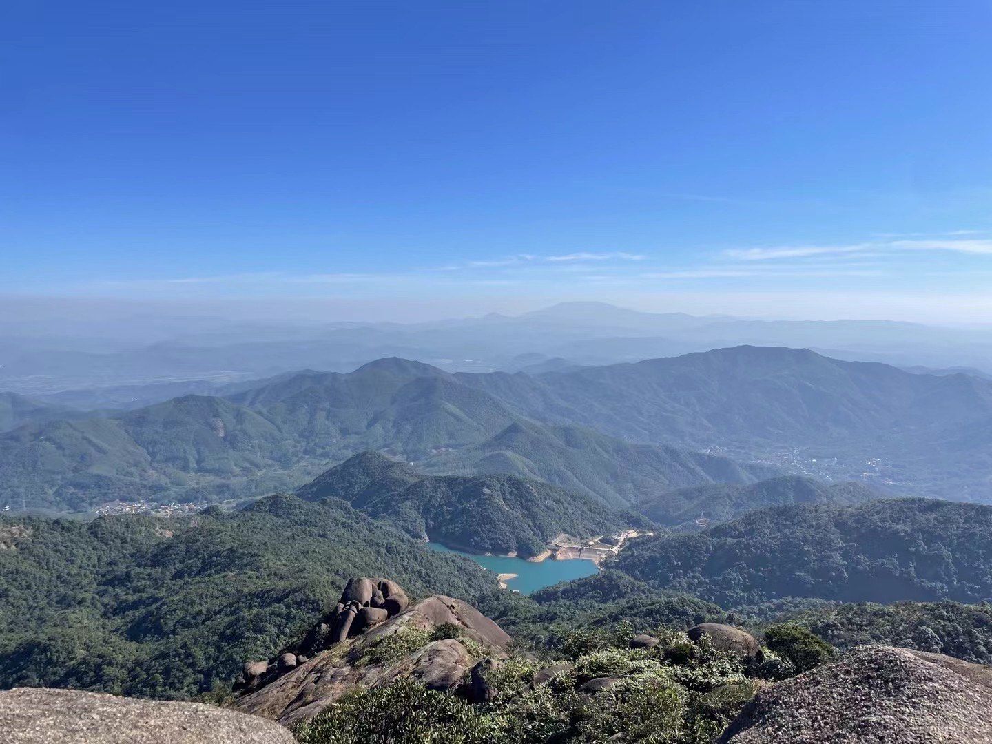 徒步牛牯嶂:挑战增城之巅,领略自然奇观