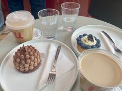 -UNI UNI(环亚凯瑟琳店)