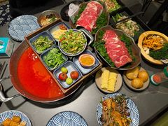 -楠小云·云南鲜菌·鲜牛自助火锅(九眼桥店)