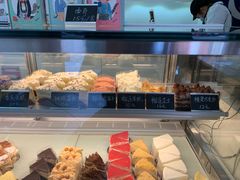 面包甜点陈列柜-布朗尼西饼(粮道街店)