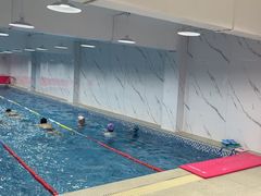 -小蓝鲸游泳培训基地(积水潭店)