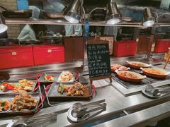 -圣丰索菲特·2 On 988 Café 自助餐厅