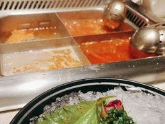 -海底捞火锅鲜切牛肉主题店(长寿路店)