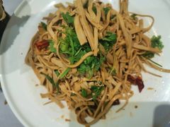 -一家人(凯旋路店)