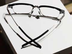 -目艮眼镜SHOWROOM(品牌集合店)