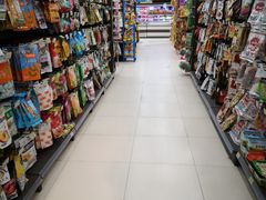 -华冠折扣超市(长阳店)