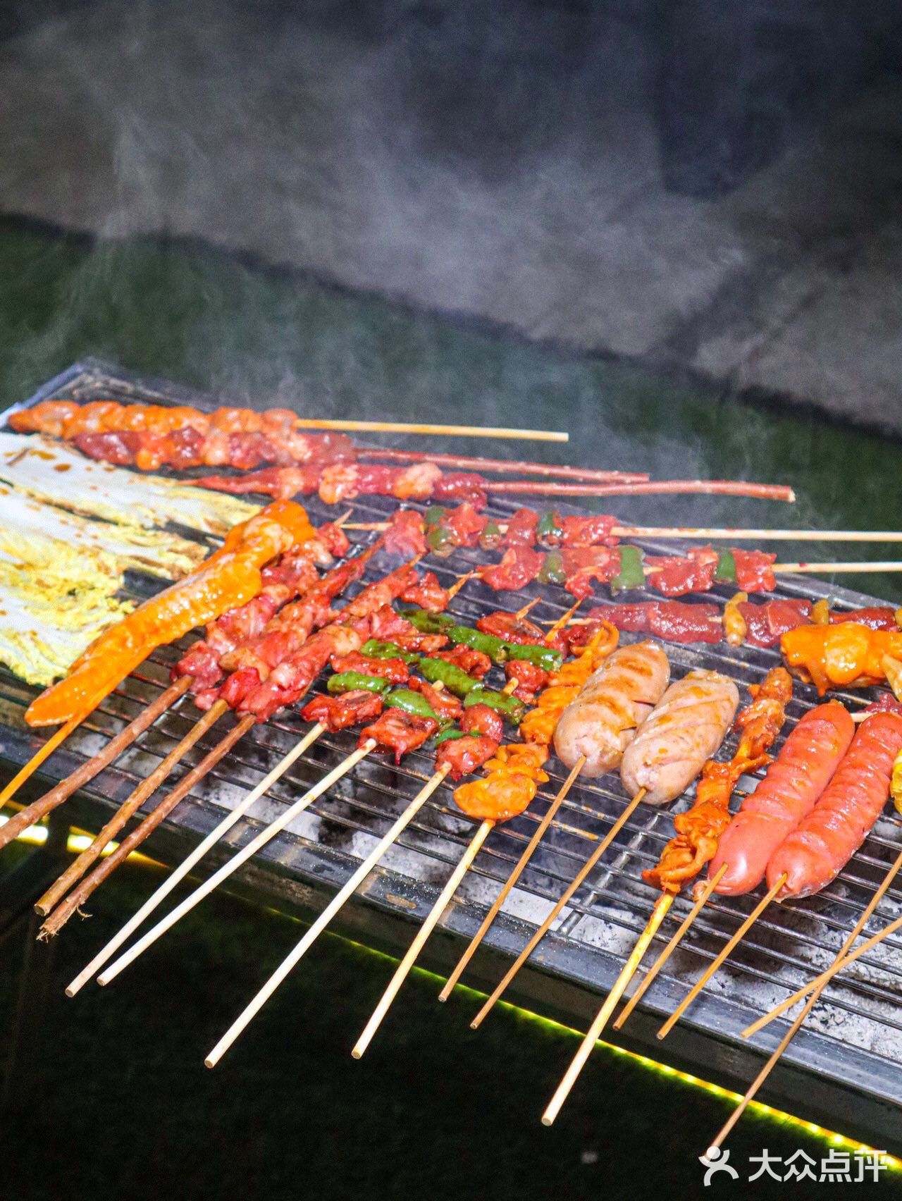 朋友聚会、公司团建超性价比的天台BBQ