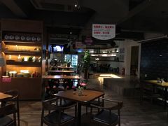 -JINNS锦时 steak&pizza(浸信会礼拜堂旧址店)