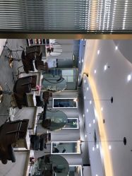 点击看大图 -八佰伴8008星级形象店
