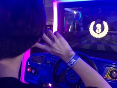 -嗨翻Hi-Fun竞技主题乐园·蹦床亲子生日轰趴(国光1937店)