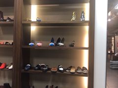 -巴宝莉工厂店/折扣店(工厂店)