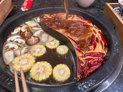 -井格重庆火锅(临平银泰城店)