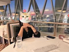 -广州塔卢特斯法国旋转餐厅