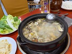 -菌之家·专业纯野生菌火锅·特色炒菌