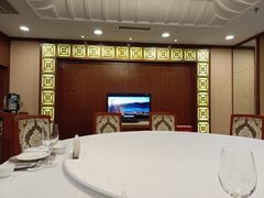 -汗腾格里·风味餐厅(新疆驻京办店)