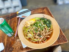 -方铲铲·成都板凳面(滨江银泰店)