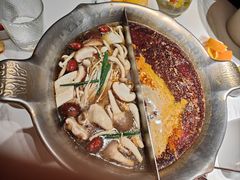 -九鼎轩脆毛肚火锅(三钢里店)