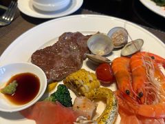 -大中华希尔顿酒店-念自助餐·海南美食·三文鱼