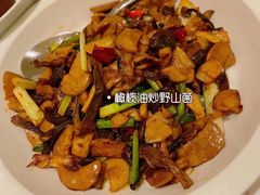 -关东小磨东北菜(漕河泾印象城店)