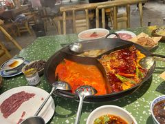 -五里关火锅(上海鑫耀·光环Live店)