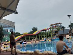 -沈阳龙润夏宫温泉水乐园