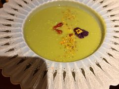 牛油果与西兰花奶油果蔬汤-格鲁·秀色Georgia’s Feast