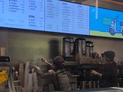 -喜茶(杭州滨江宝龙店)