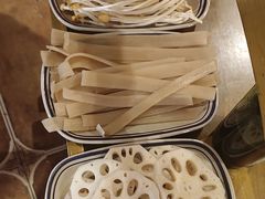 -小饕荟雅安贡椒鱼鲜馆(广福桥店)