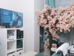 -黑奥秘脱发白发中心