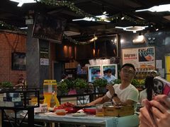 -云晓光头烧烤吧(德平路店)
