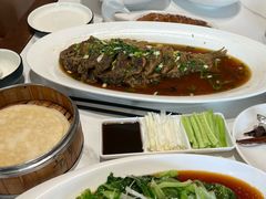 -梅利汴京烤鸭•开封豫菜地标店(东大街店)