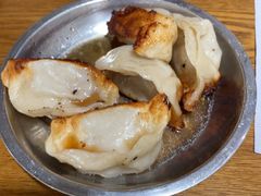 -黄阿姨锅贴大王(万航渡路店)