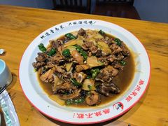 -鲁南仔·滕州炒鸡(经三路店)