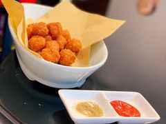 镇店干炸丸子-味+新京宴·烤鸭·北京菜(创意谷店)