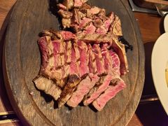 -恰餐厅及酒吧 CHAR Bar & Grill (北京丽都皇冠假日店)