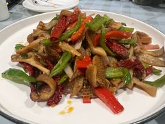 -疆山别院烧烤·新疆菜(铁路局店)