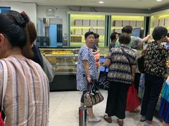-上海哈尔滨食品厂(淮海中路店)