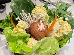 -领鲜天下·焗海鲜·花胶鸡(天目里店)