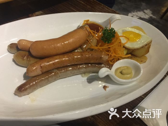 德国香肠拼盘