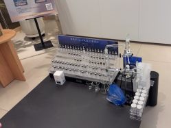 -AGE LOCK 锁龄美肌