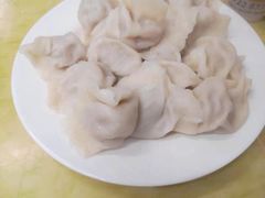 -孖妹上肉饺子馆