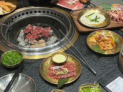 -何发发和牛烧肉·鳗鱼榴莲放题自助(乐峰广场店)