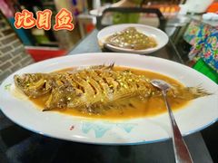 红烧比目鱼-即墨老公社·海肠捞饭大王(古城店)