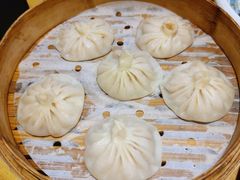 虾肉汤包-小六汤包·西安老字号·中华名小吃(高新四路店)