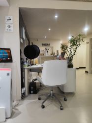 -JNK皮肤管理中心